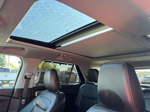 Certified 2023 Ford Explorer Limited w/ Equipment Group 301A AWD/4WD image 21