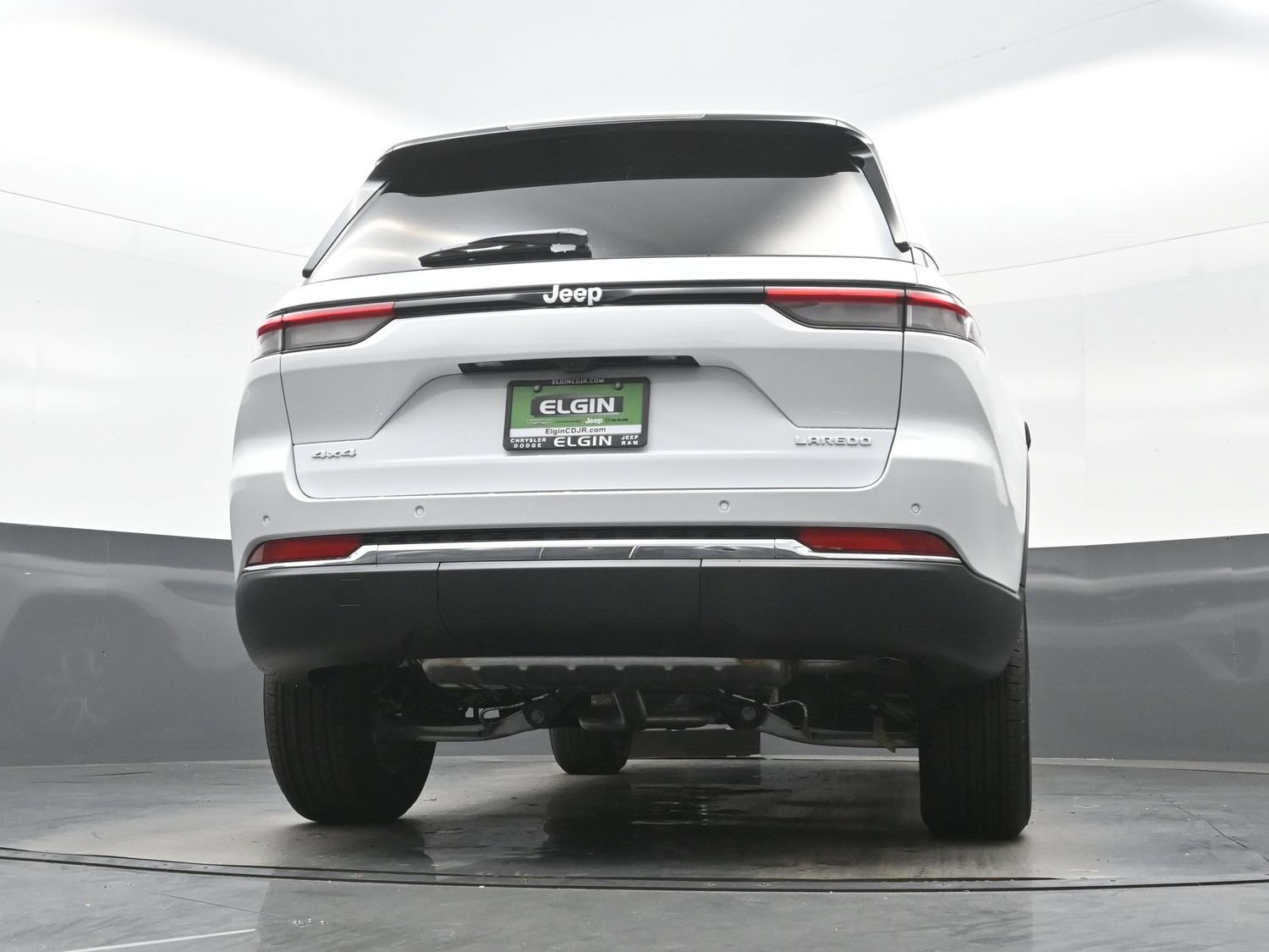New 2027 Jeep Grand Cherokee Laredo AWD/4WD image 17