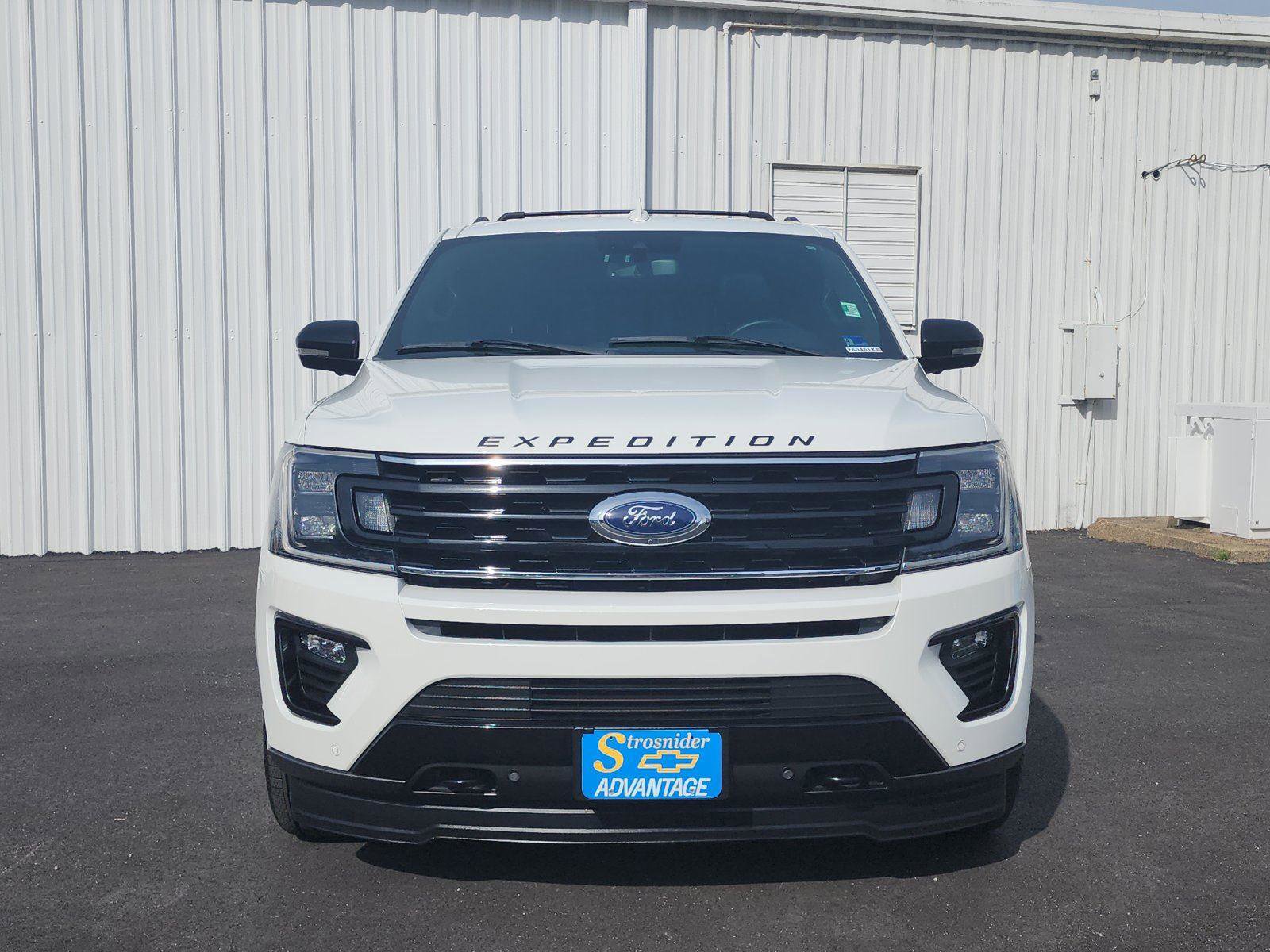 Used 2021 Ford Expedition Limited AWD/4WD image 8