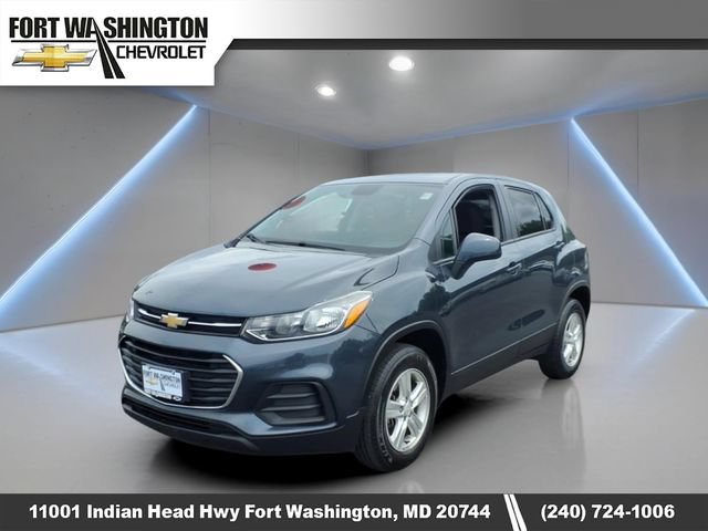 Used 2021 Chevrolet Trax LS w/ Tint and Cruise Package AWD/4WD image 8