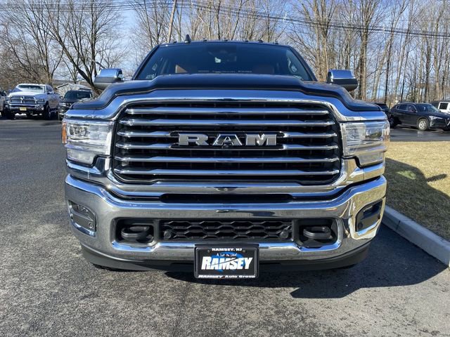 Used 2022 RAM 2500 Limited AWD/4WD image 2