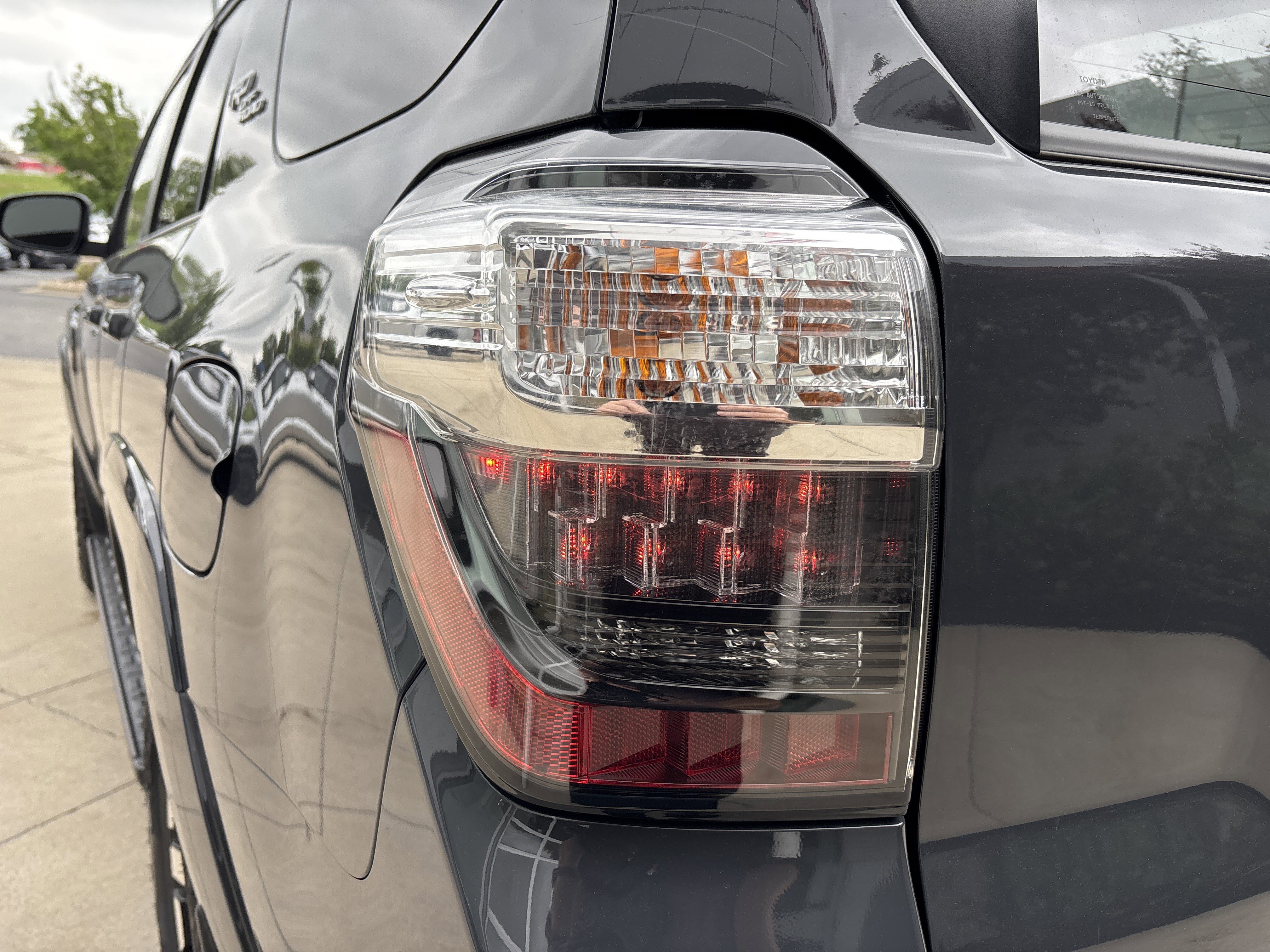 Used 2024 Toyota 4Runner TRD Off-Road AWD/4WD image 12