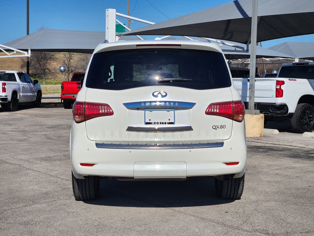 Used 2016 INFINITI QX80 4WD w/ Driver's Assistance Package image 6