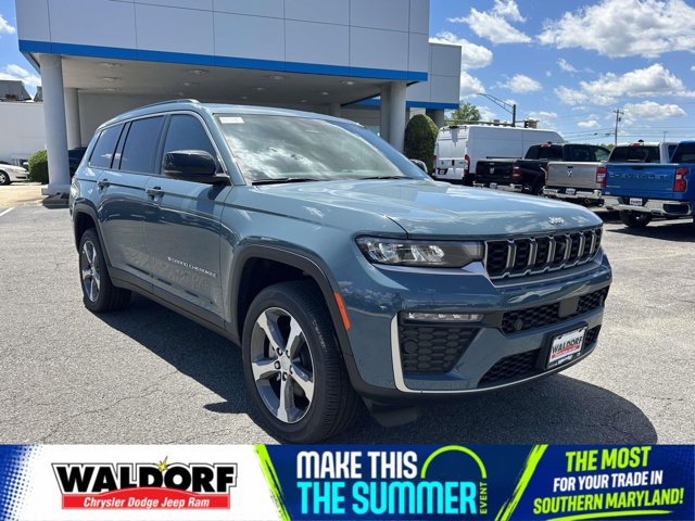 New 2026 Jeep Grand Cherokee L Limited w/ Luxury Tech Group II AWD/4WD image 1