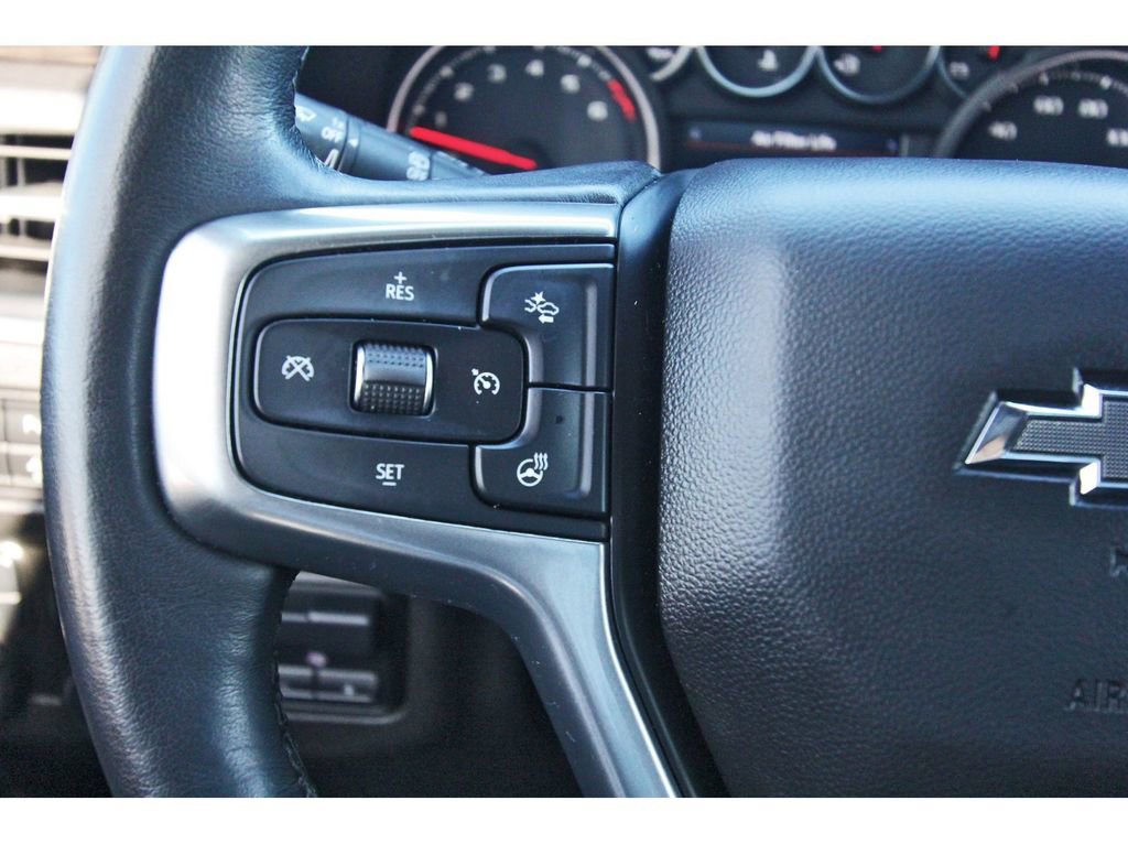 Used 2021 Chevrolet Tahoe Z71 w/ Z71 Signature Package image 16