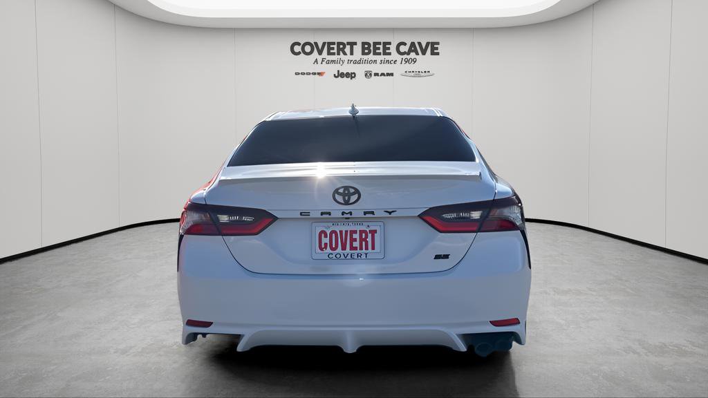 Used 2023 Toyota Camry SE w/ Convenience Package image 8