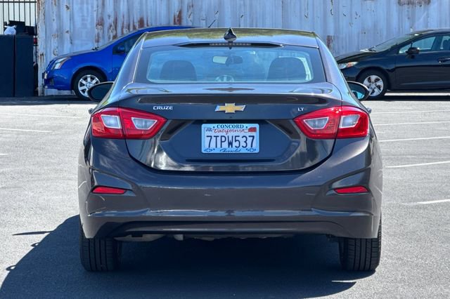 Used 2016 Chevrolet Cruze LT image 5