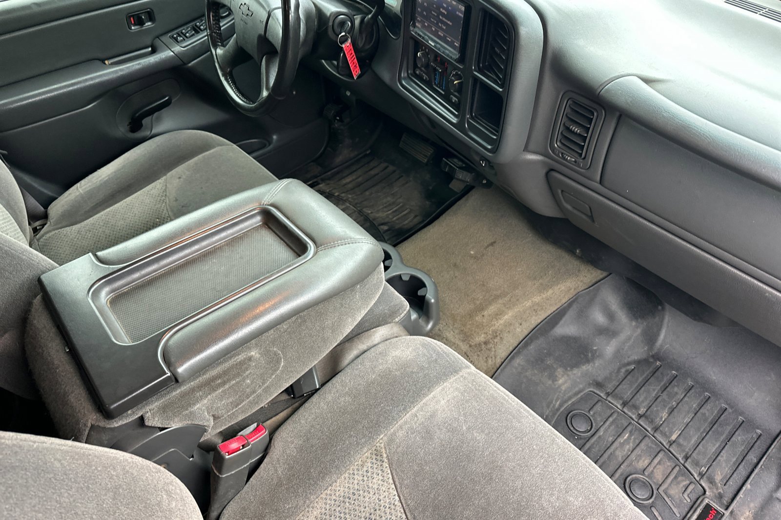 Used 2006 Chevrolet Silverado 2500 LT w/ Heavy-Duty Power Package image 15