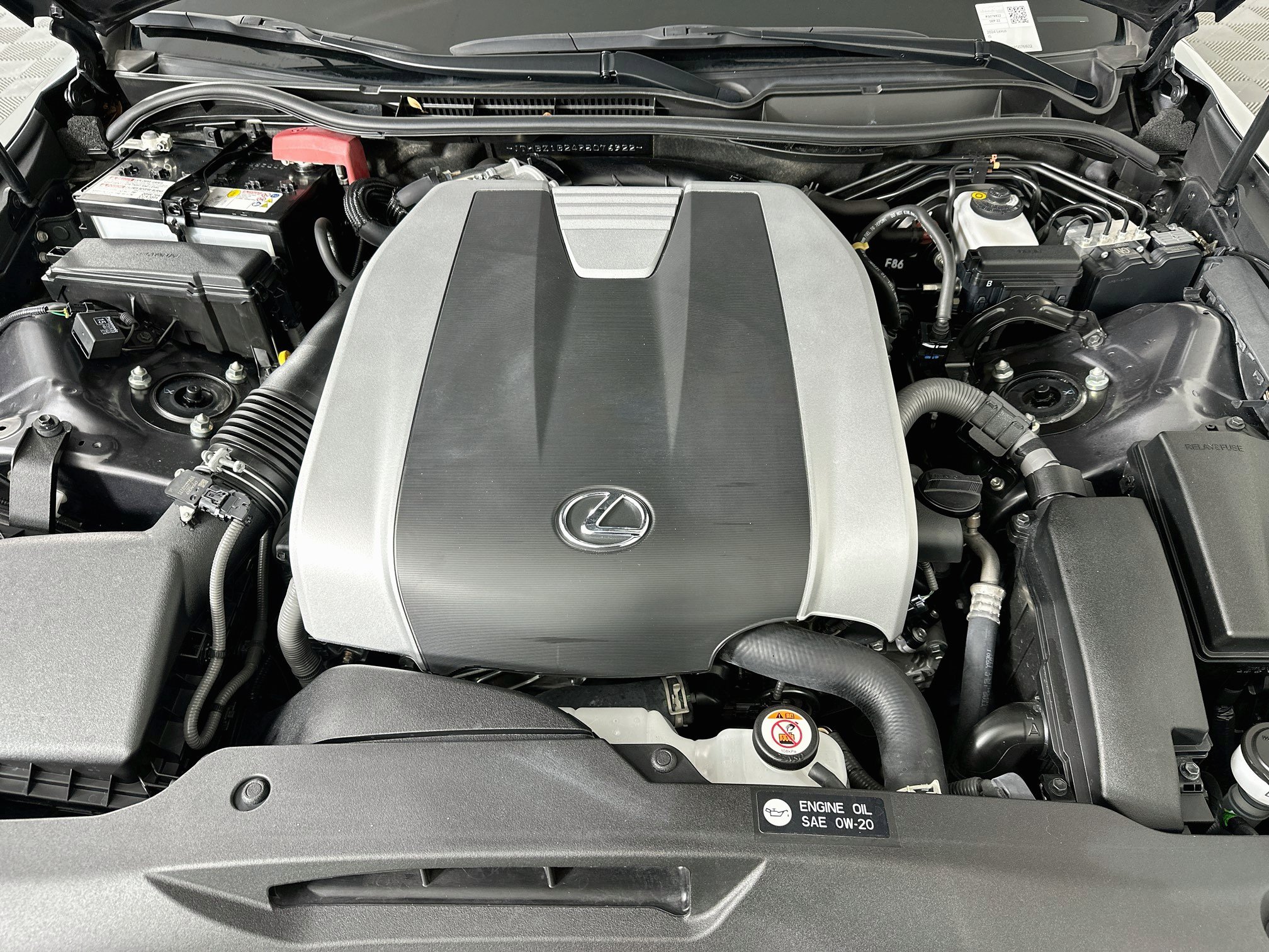 Used 2024 Lexus IS 350 F Sport RWD image 33