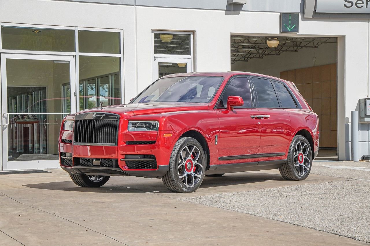 Certified 2024 Rolls-Royce Cullinan Black Badge w/ Dark Exterior Package AWD/4WD image 11