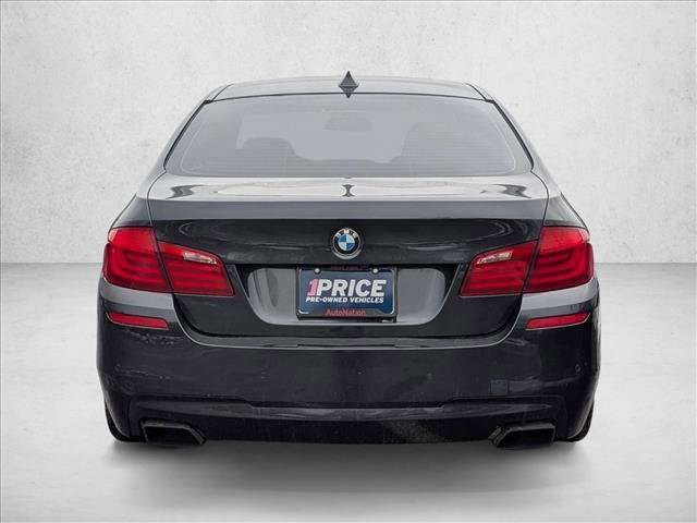 Used 2011 BMW 550i Sedan image 6