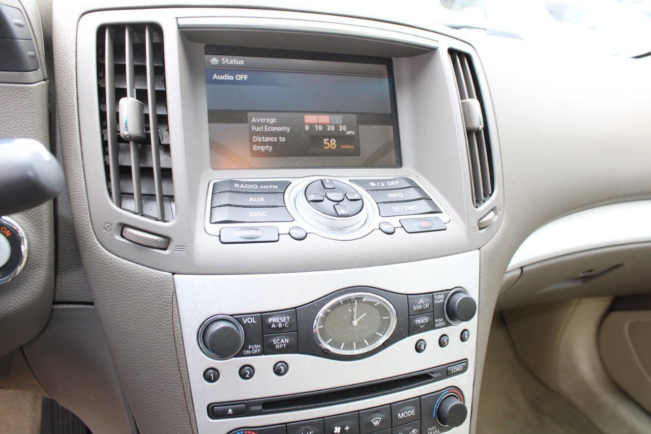Used 2009 INFINITI G37 x Coupe w/ Premium Pkg image 15
