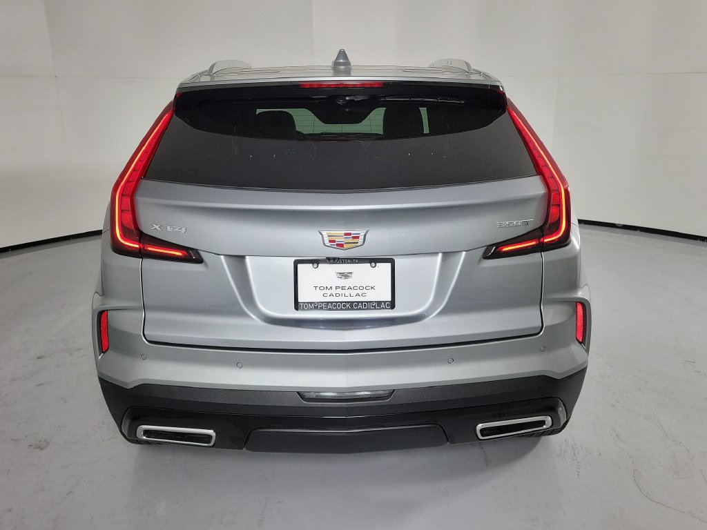 Used 2024 Cadillac XT4 Premium Luxury FWD image 5