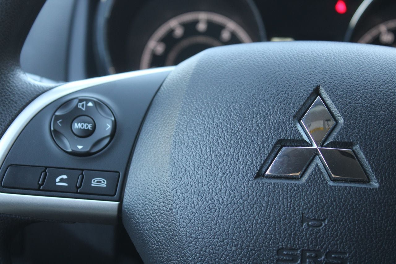 Used 2024 Mitsubishi Outlander Sport ES AWD/4WD image 34