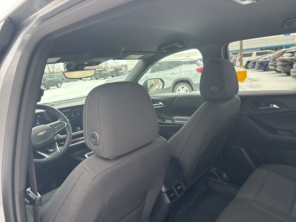 Certified 2025 Chevrolet Equinox LT w/ Safety and Technology Package image 31