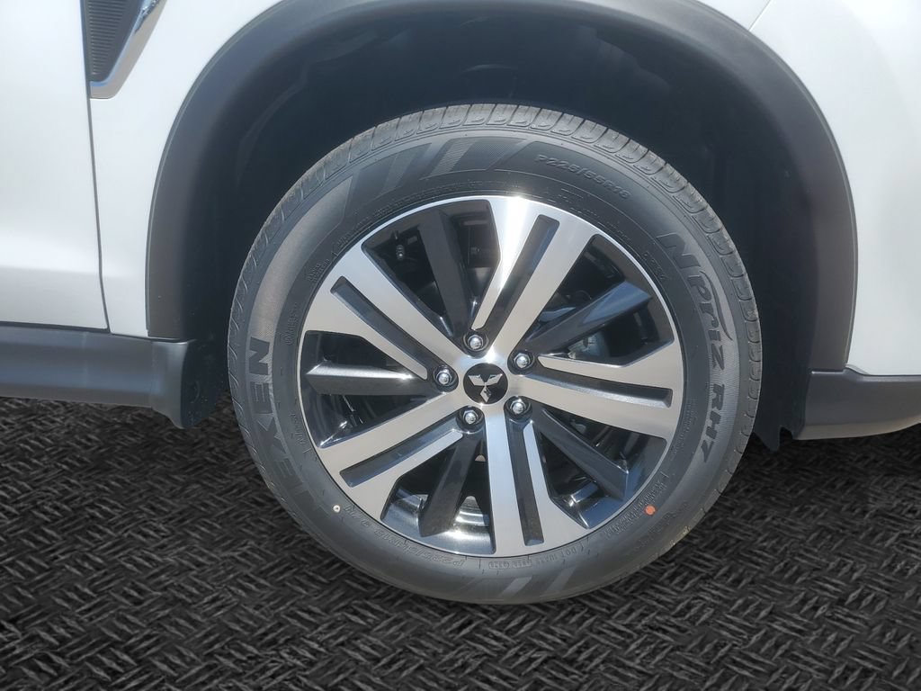 New 2026 Mitsubishi Outlander Sport SE AWD/4WD image 11