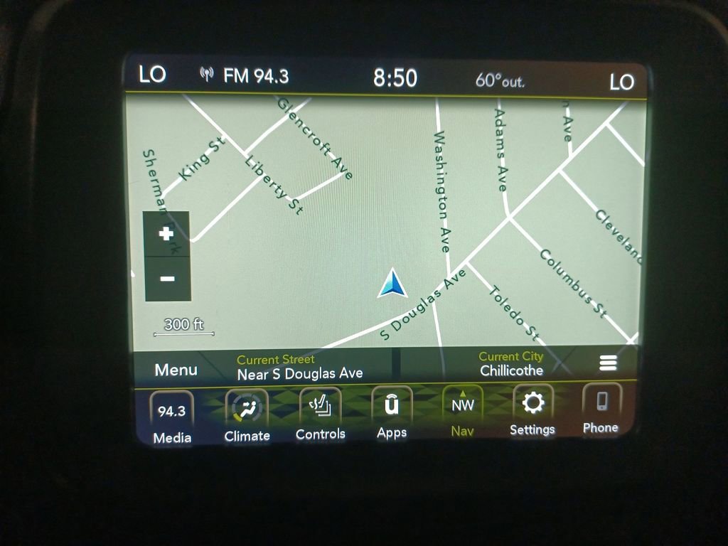 Used 2022 Jeep Renegade Altitude w/ Convenience Group image 19