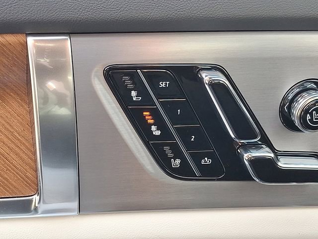 New 2026 Cadillac Vistiq Luxury image 14