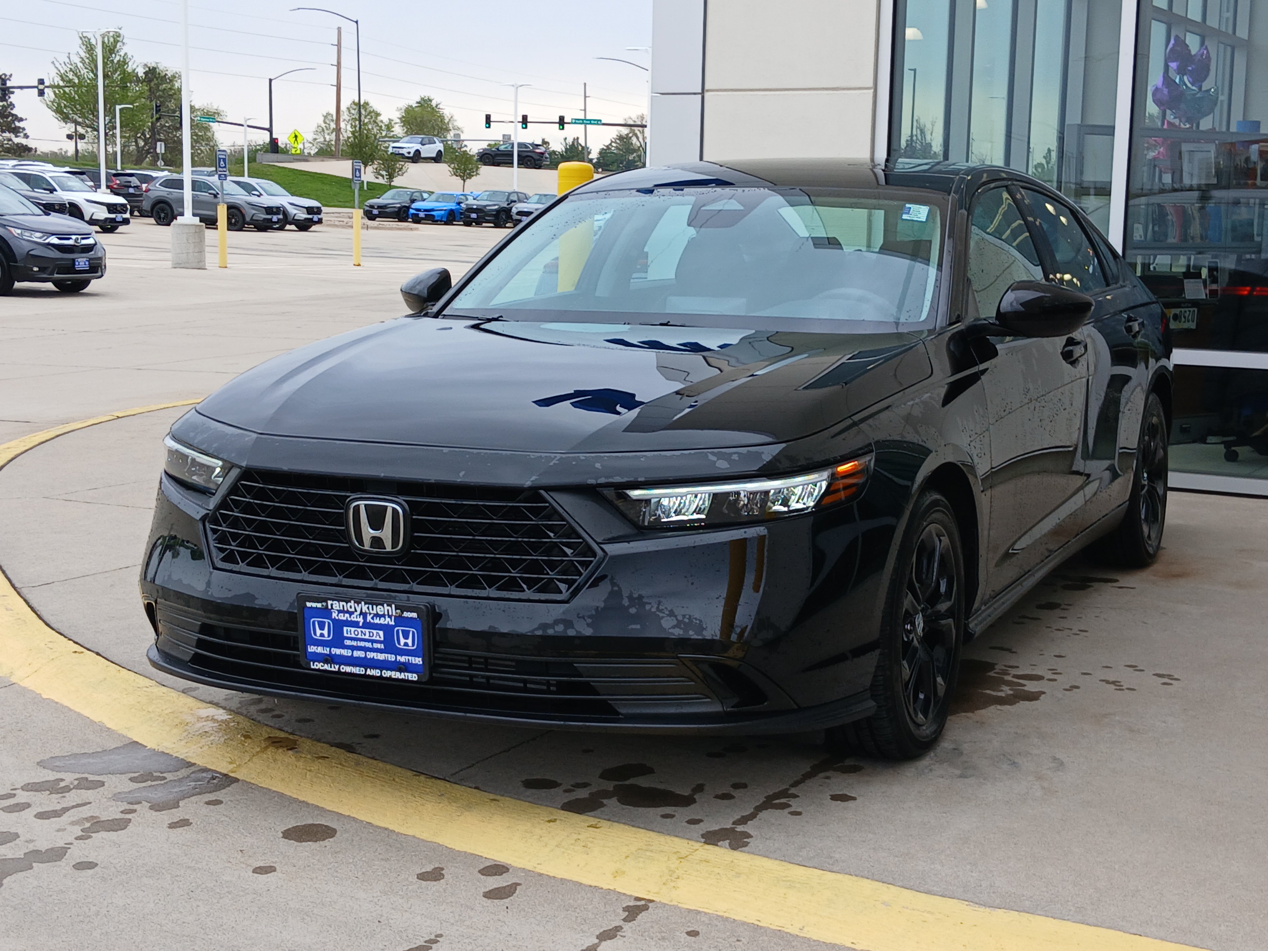 Used 2025 Honda Accord SE image 3
