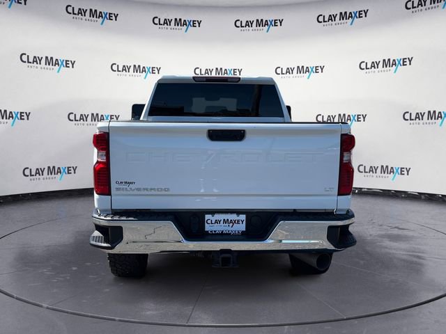 Used 2023 Chevrolet Silverado 2500 LT AWD/4WD image 4