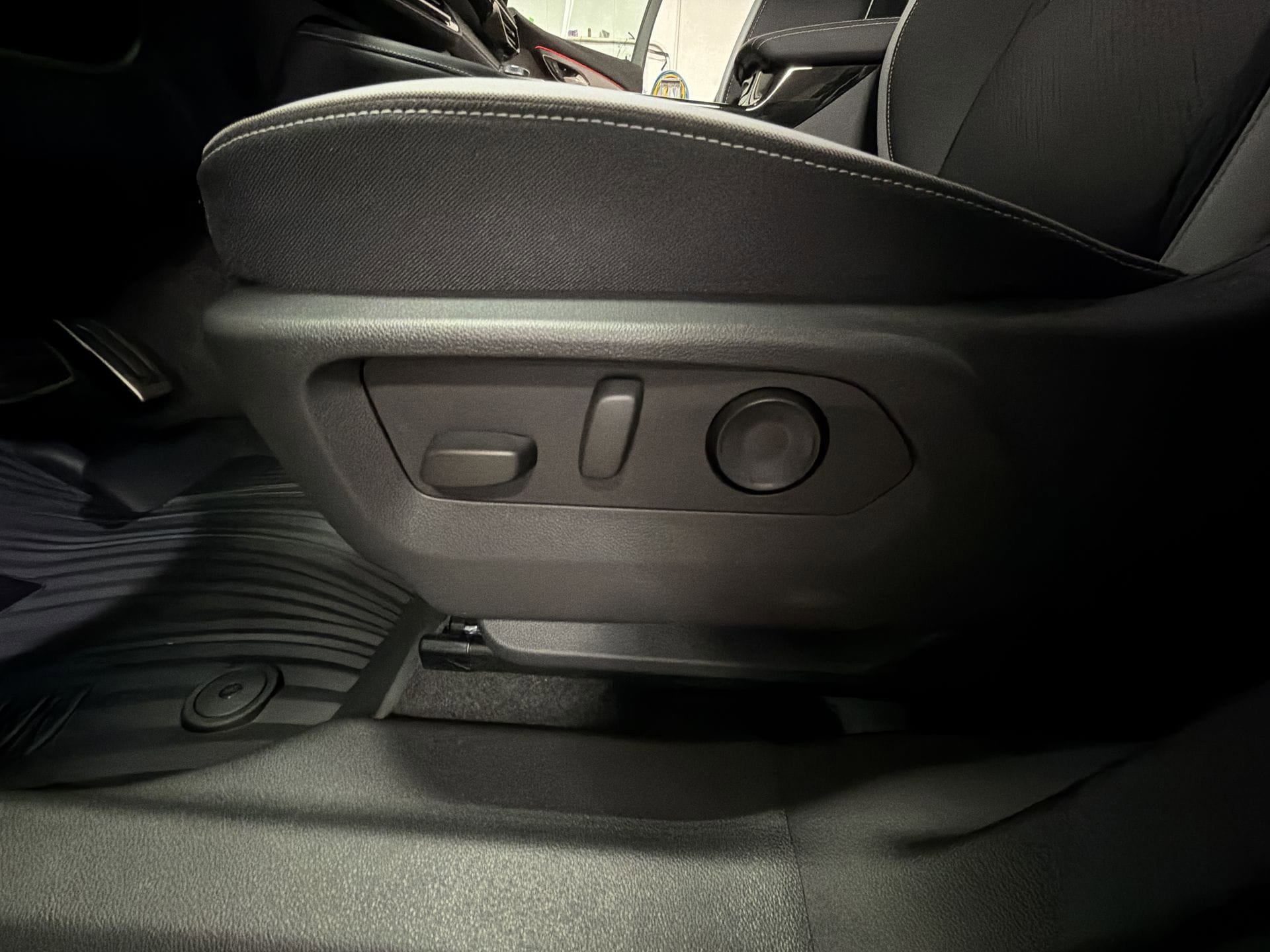 New 2026 Buick Envision Sport Touring AWD/4WD image 20