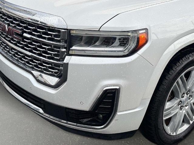 Used 2020 GMC Acadia Denali w/ Technology Package FWD image 9
