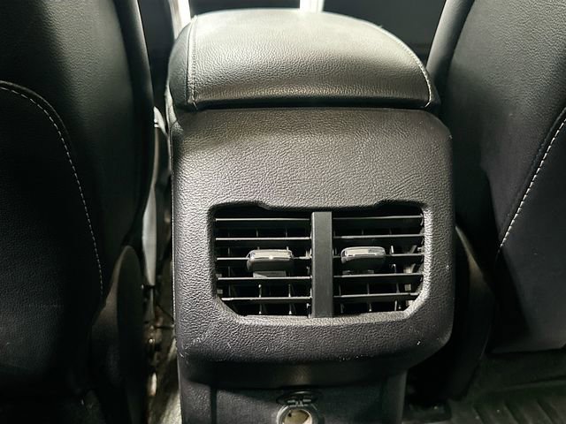 Used 2017 Ford Fusion SE w/ Fusion SE Technology Package FWD image 24