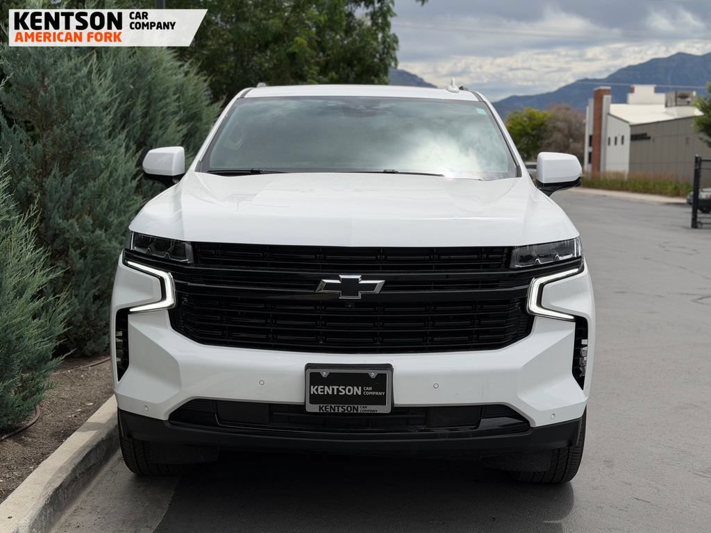 Used 2024 Chevrolet Tahoe RST w/ Luxury Package AWD/4WD image 2