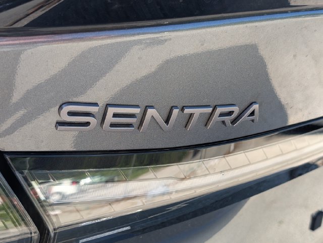 New 2026 Nissan Sentra SR w/ SR Premium Package FWD image 5