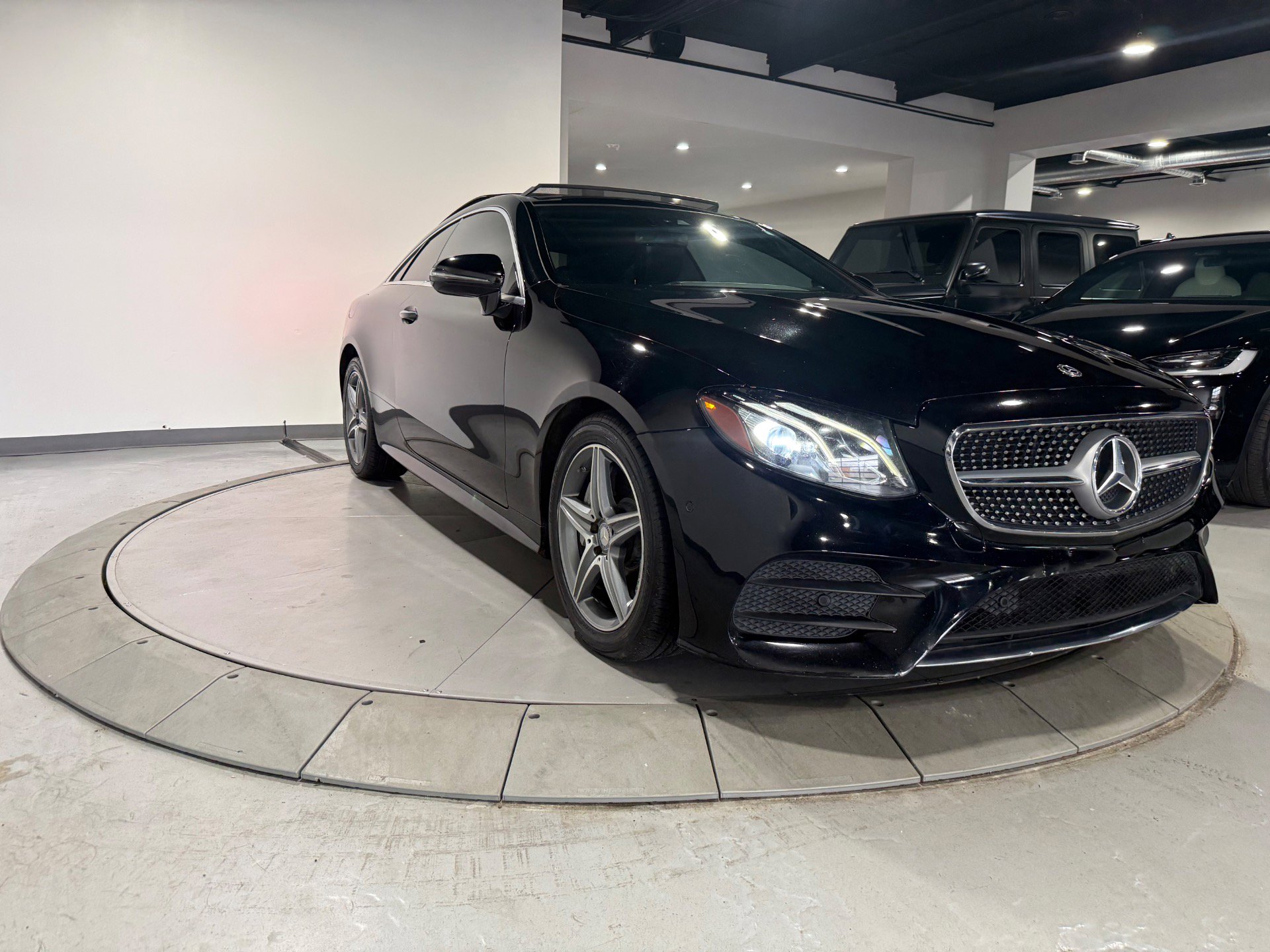 Used 2018 Mercedes-Benz E 400 4MATIC Coupe image 9