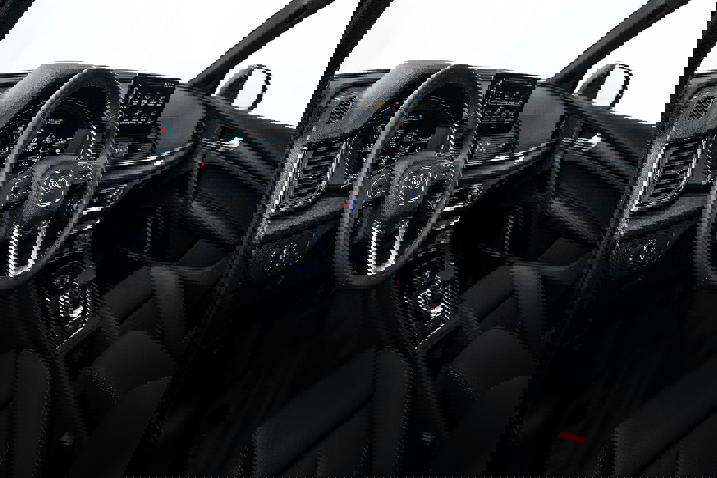 Certified 2025 Audi Q5 2.0T Premium Plus w/ Premium Plus Package image 9