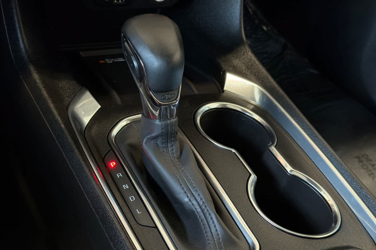 Used 2023 Chevrolet Traverse Premier w/ Redline Edition FWD image 25