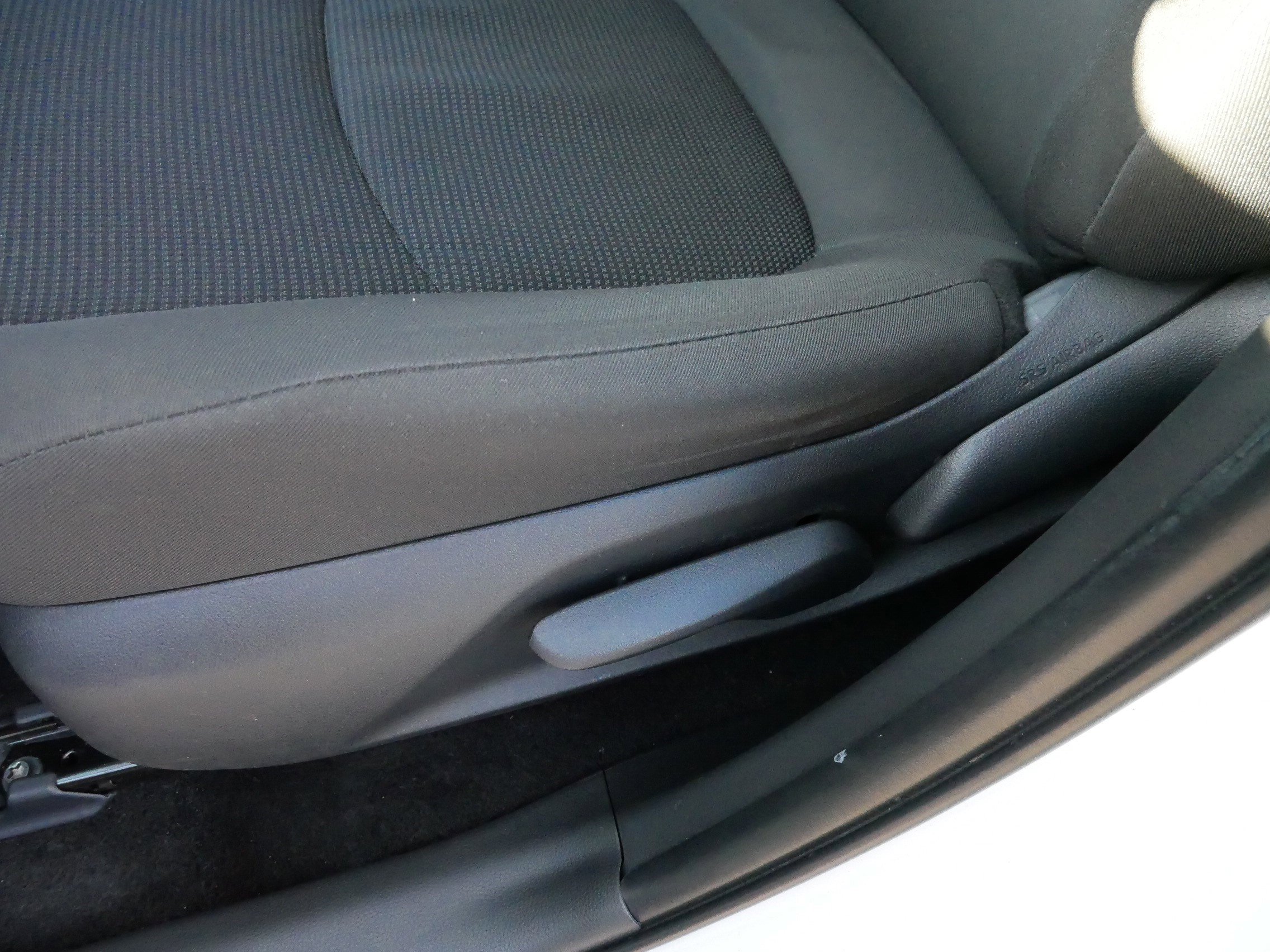 Certified 2025 Toyota RAV4 LE image 18