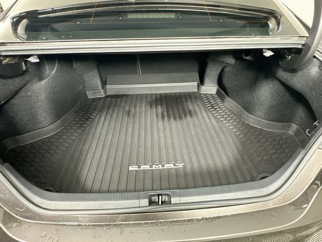 Used 2018 Toyota Camry XLE w/ Driver Assist Package FWD image 33
