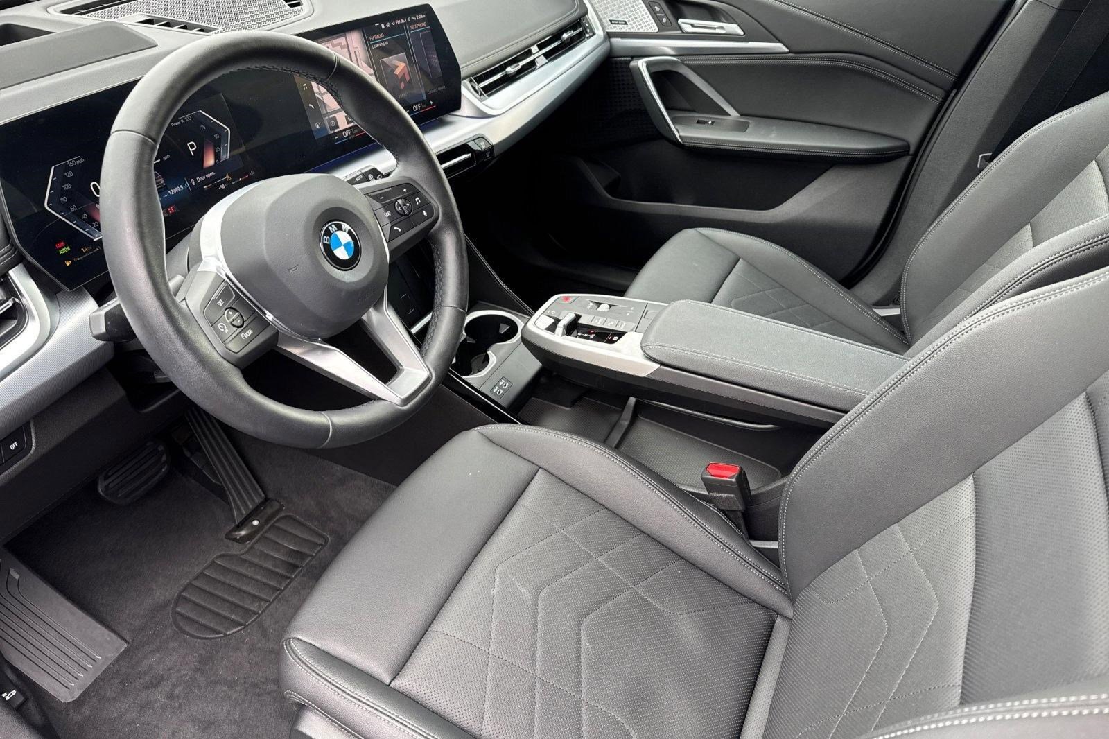 Certified 2023 BMW X1 xDrive28i w/ Premium Package image 4