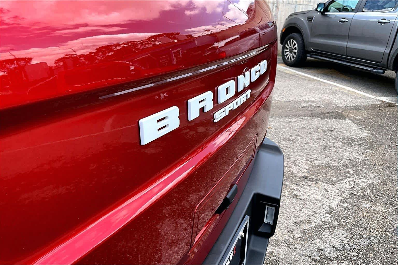 Used 2022 Ford Bronco Sport Outer Banks w/ Tech Package AWD/4WD image 14
