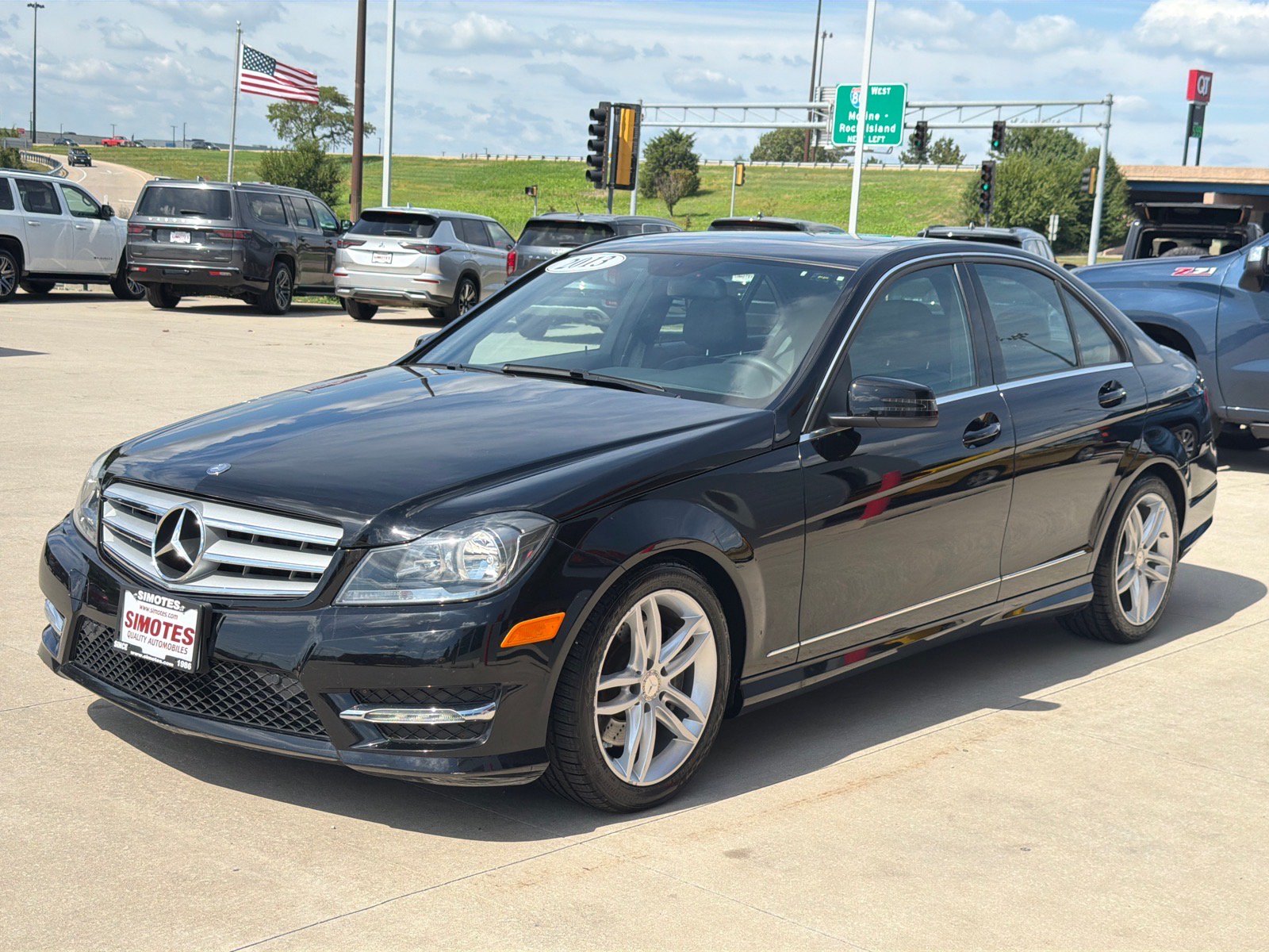Used 2013 Mercedes-Benz C 300 4MATIC Sedan image 4