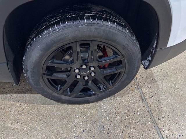 Used 2020 Chevrolet Traverse LT w/ LPO, Midnight Edition image 34