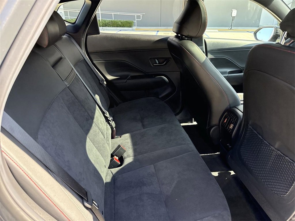 Used 2024 Hyundai Kona N Line image 31
