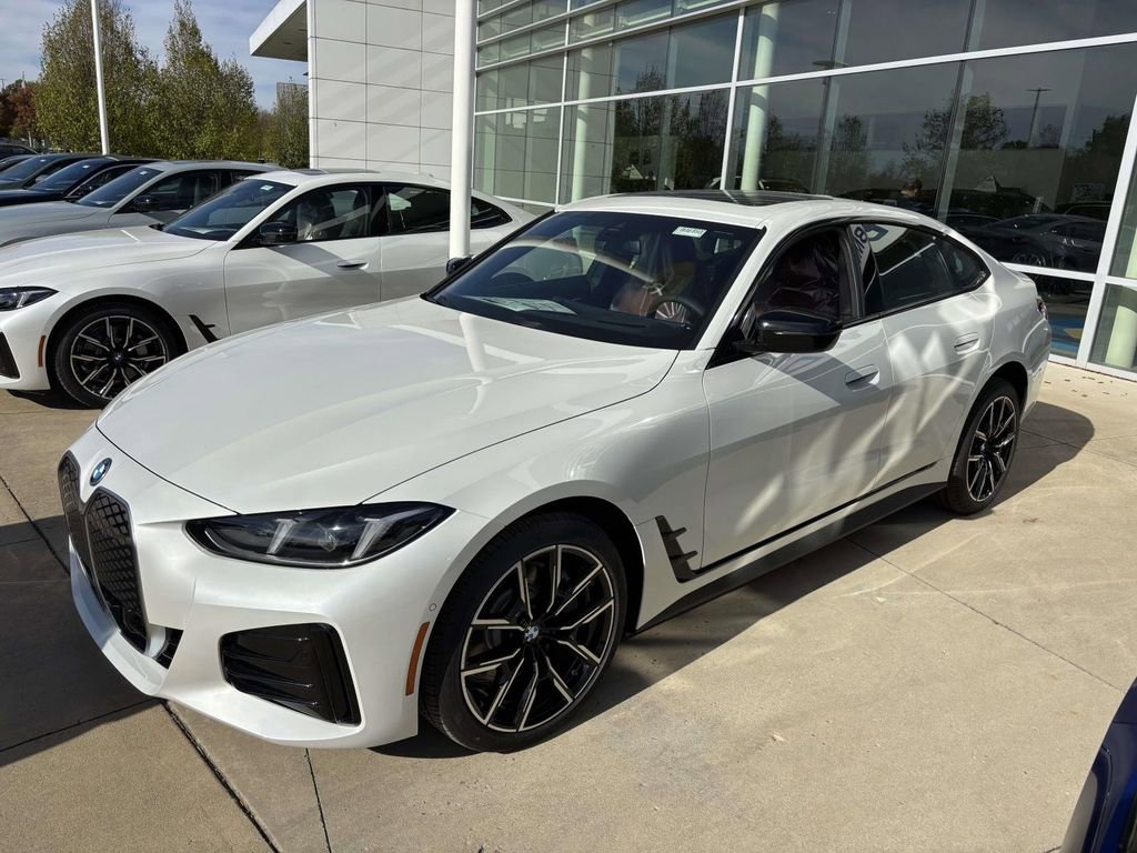 New 2025 BMW i4 xDrive40i w/ M Sport Package image 4