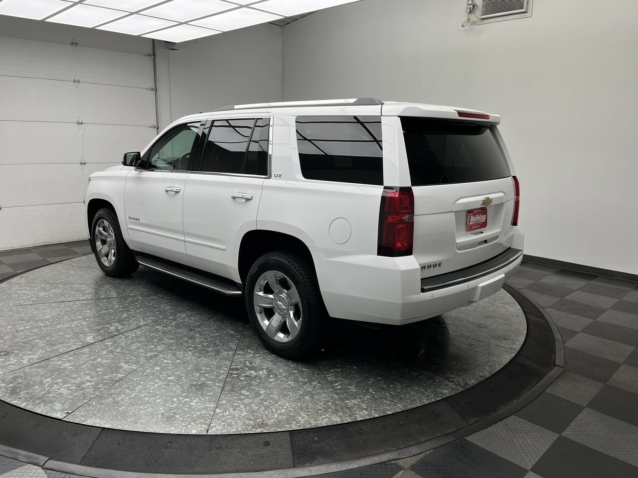 Used 2015 Chevrolet Tahoe LTZ w/ Max Trailering Package AWD/4WD image 34