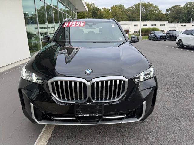 Used 2025 BMW X5 xDrive40i w/ Premium Package image 4