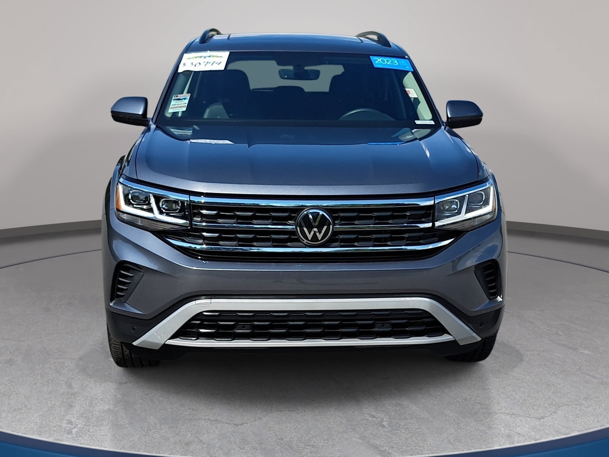 Certified 2023 Volkswagen Atlas SE w/ Panoramic Sunroof Package FWD image 2
