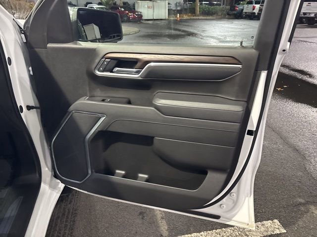 Used 2025 GMC Sierra 1500 SLT image 31