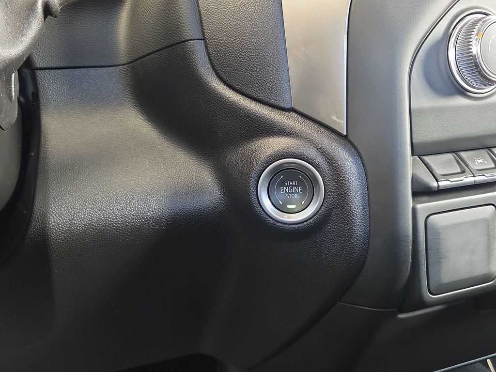 Used 2024 GMC Sierra 1500 Pro w/ Graphite Edition RWD image 17