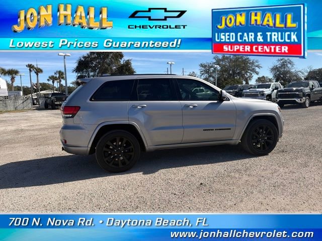 Used 2018 Jeep Grand Cherokee Altitude image 15