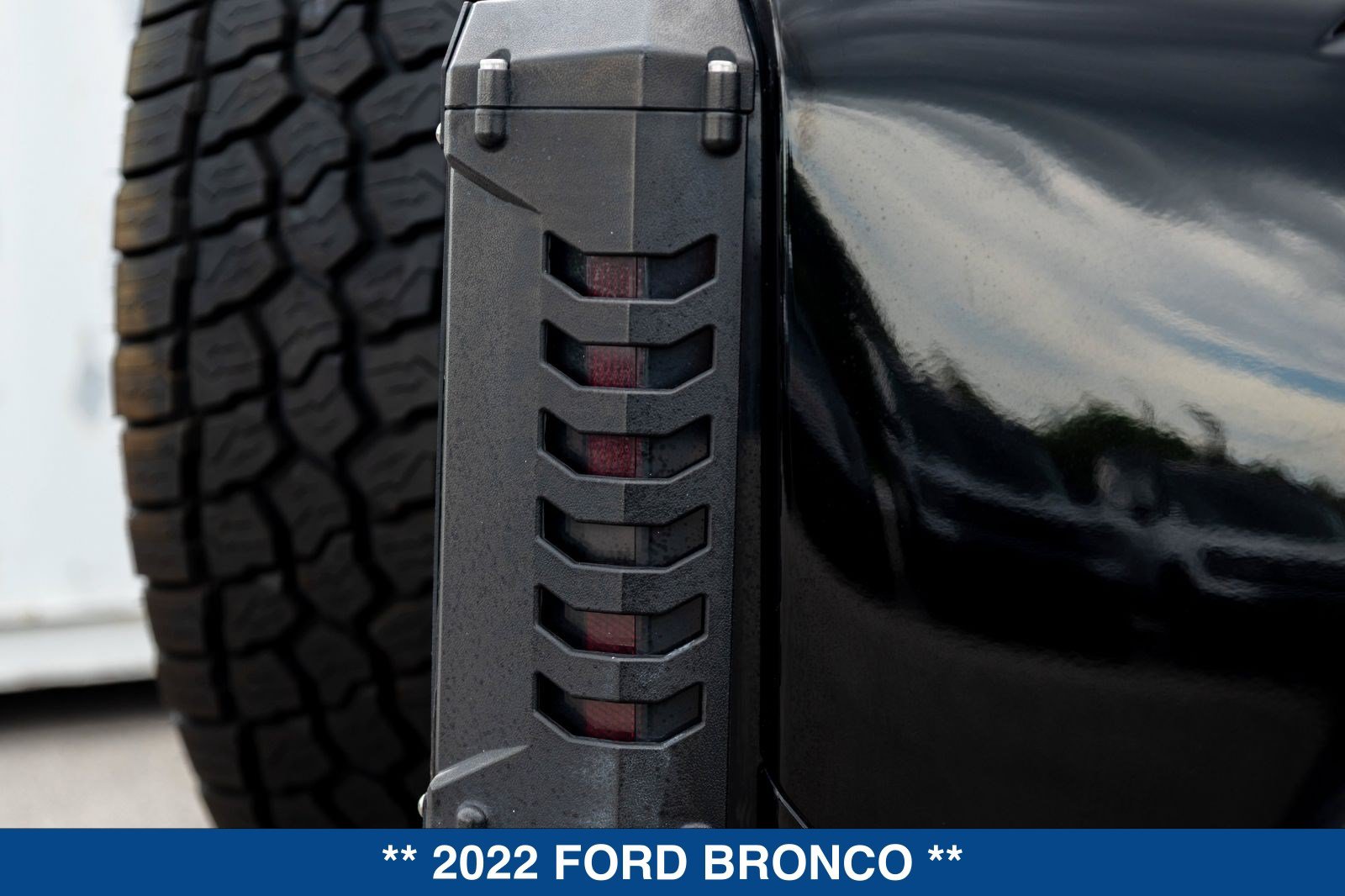 Used 2022 Ford Bronco 4-Door w/ Sasquatch Package AWD/4WD image 28