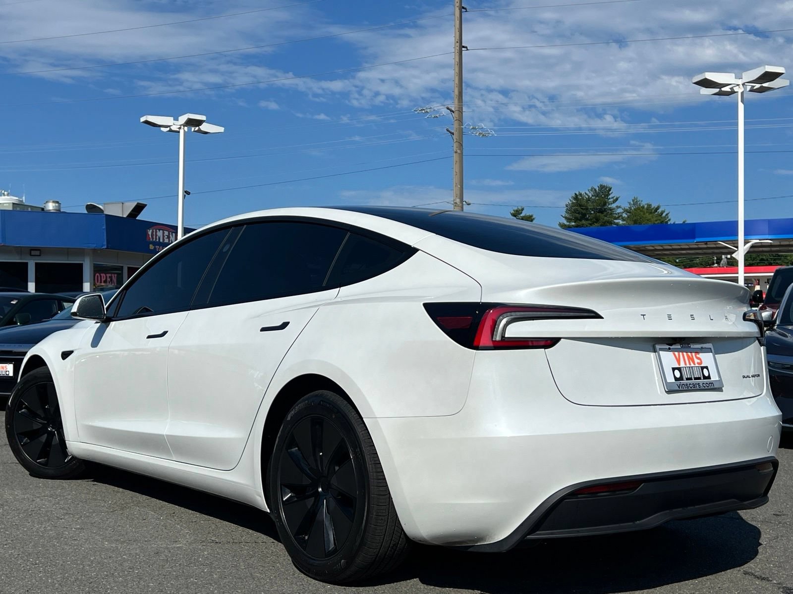 Used 2024 Tesla Model 3 Long Range AWD/4WD image 7