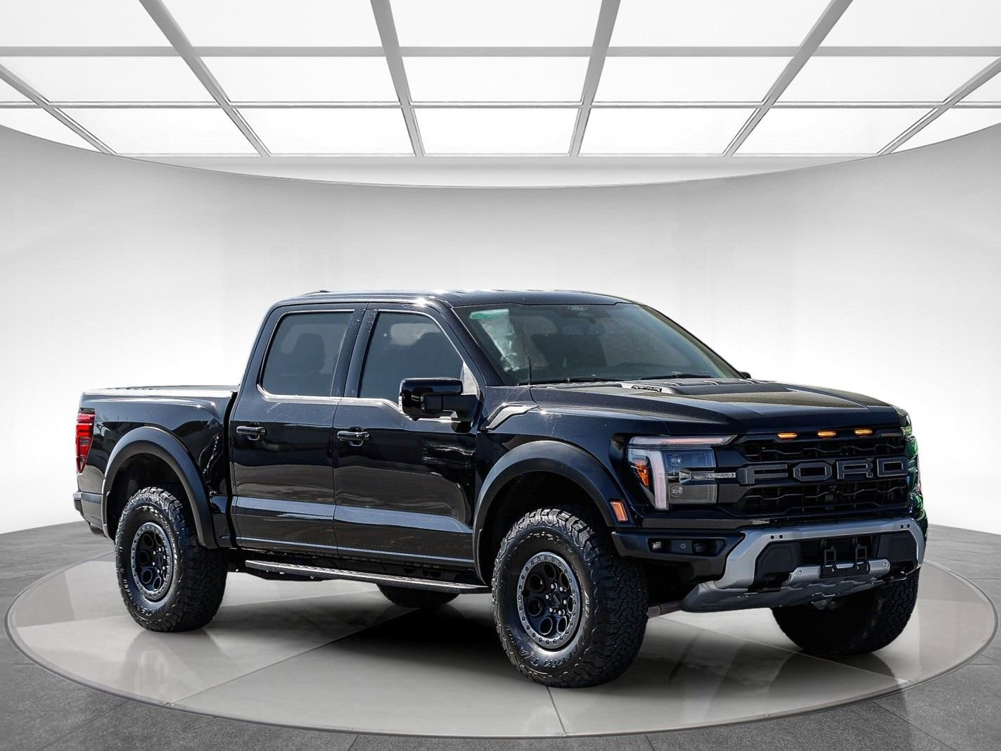 Used 2025 Ford F150 Raptor image 5