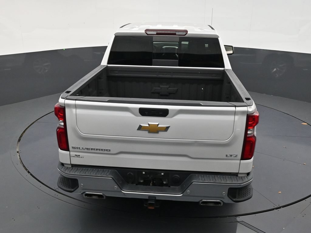 Used 2021 Chevrolet Silverado 1500 LTZ AWD/4WD image 15